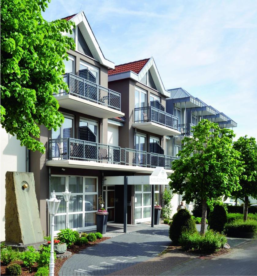 Kurhotel Gruettner Mit Eigenem Sole Thermal Schwimmbad 32 Grad Und Saunalandschaft 巴德韦斯特科特 外观 照片